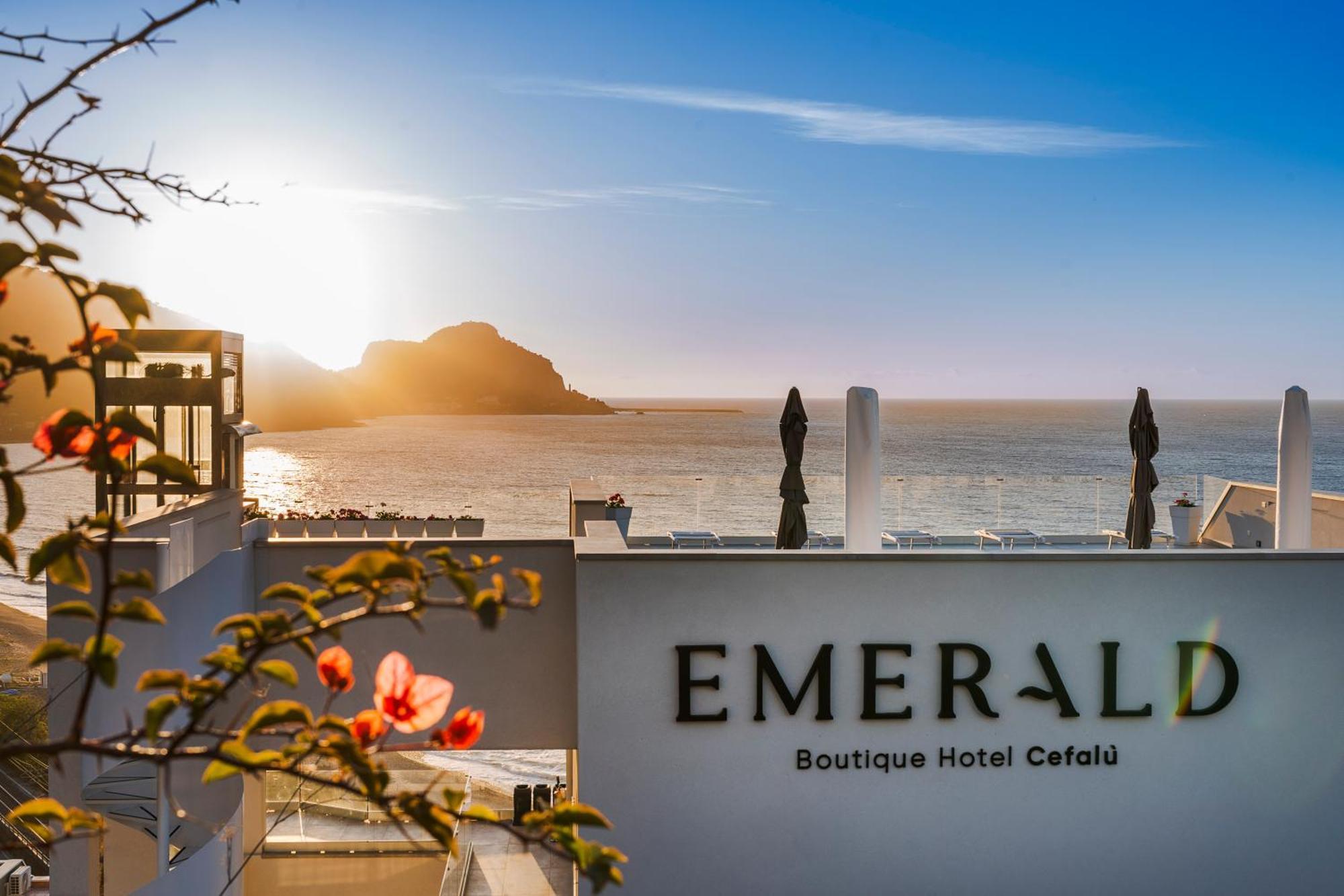 Emerald Hotel Residence チェファル エクステリア 写真