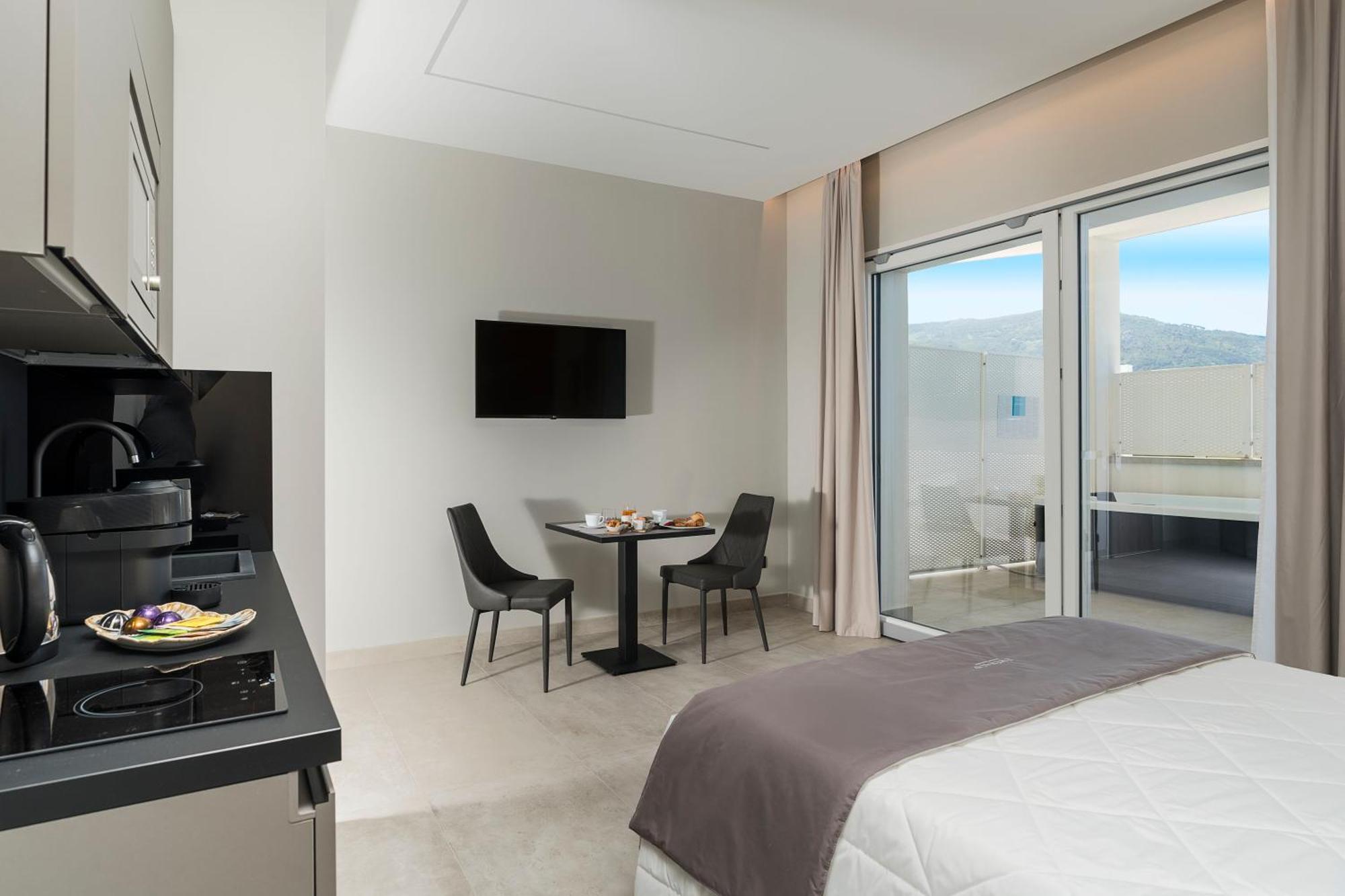 Emerald Hotel Residence チェファル エクステリア 写真