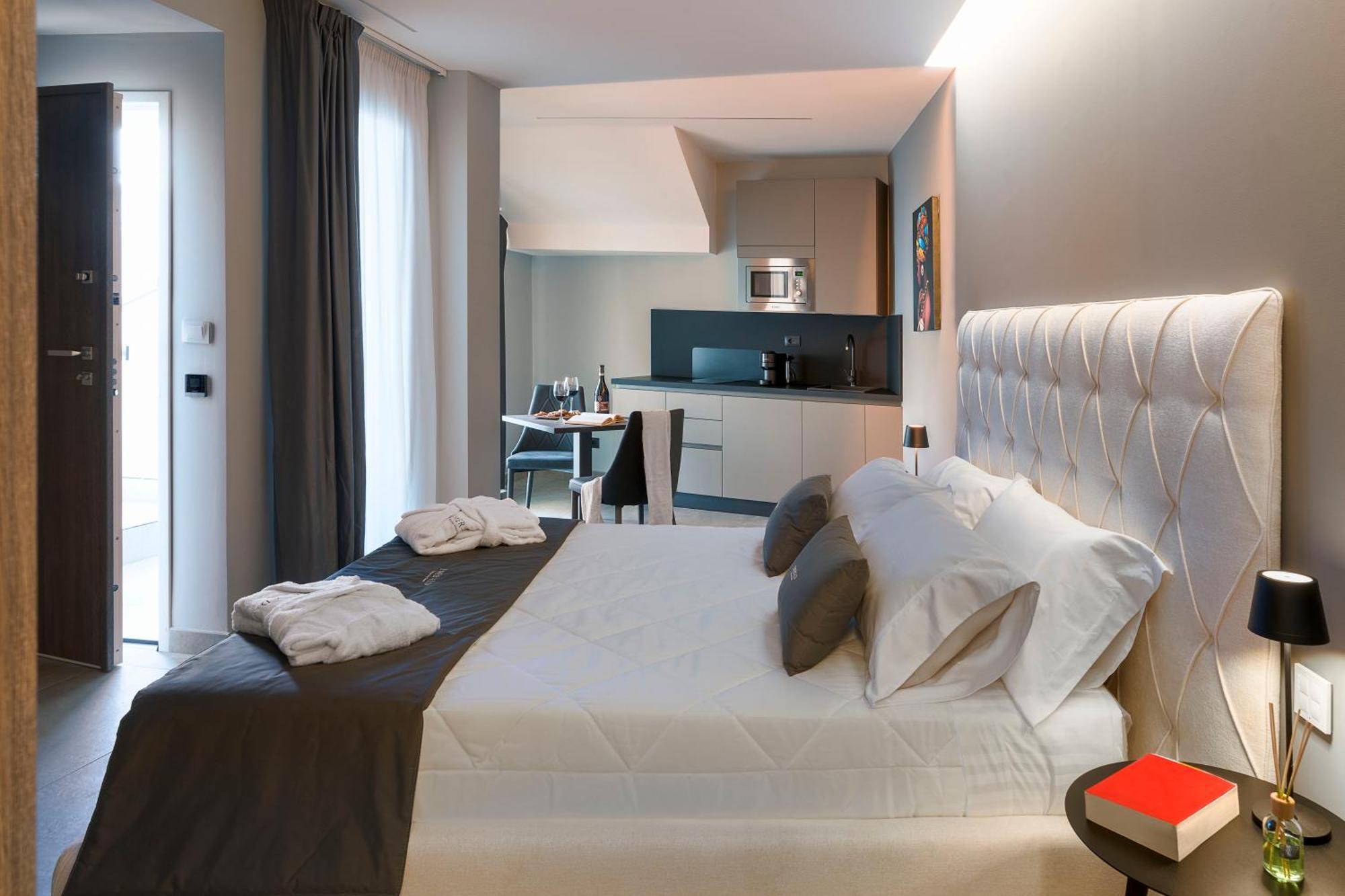 Emerald Hotel Residence チェファル エクステリア 写真